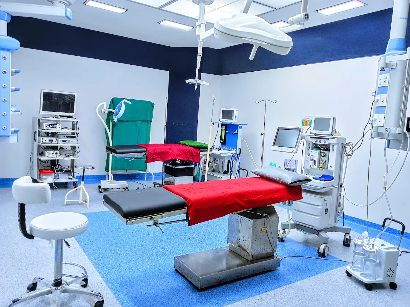 Trauma Team in the Operating Room